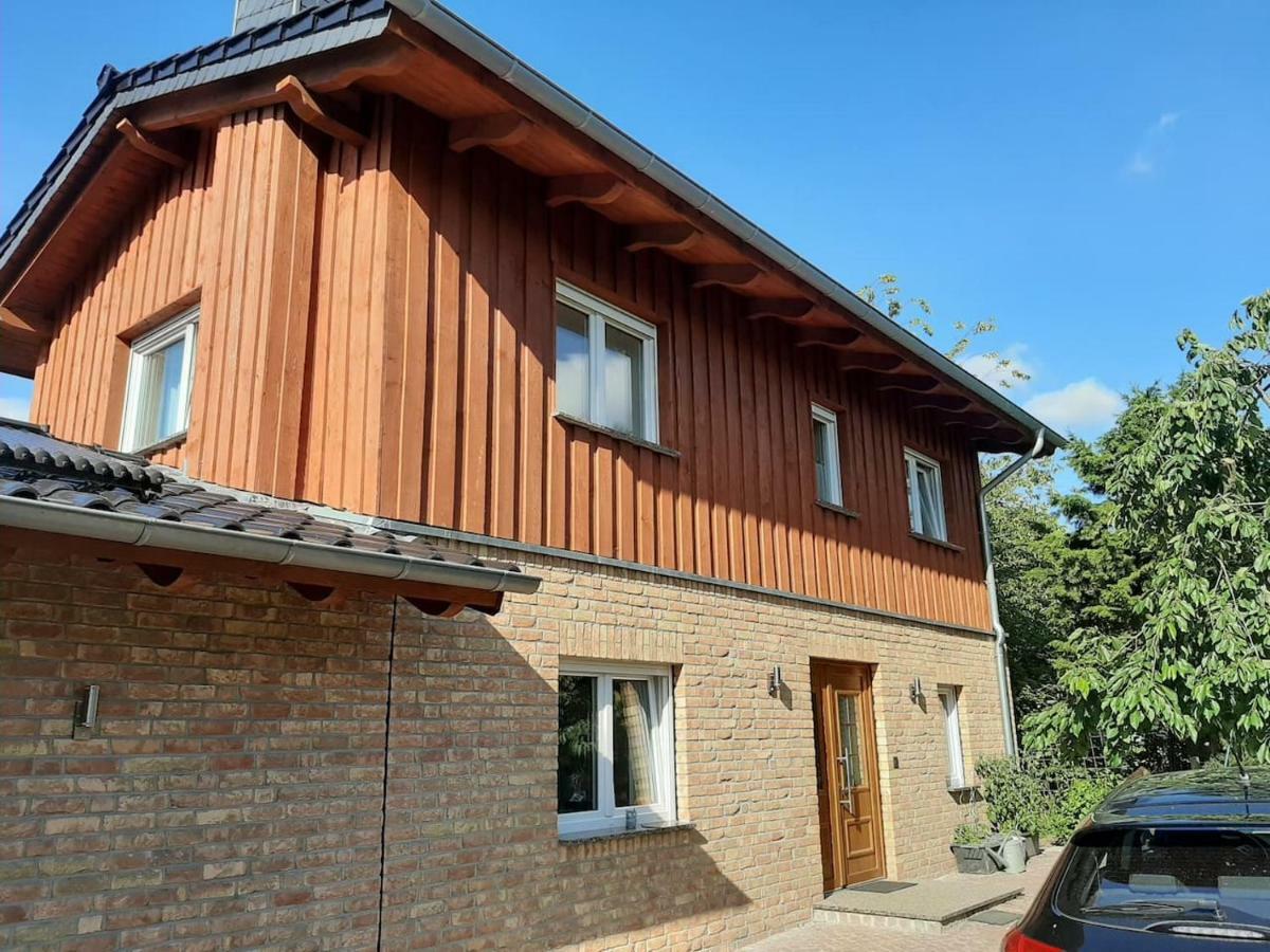 Ferienhaus Flotte Biene In Buggow Rubkow Экстерьер фото